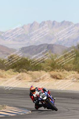 media/Nov-16-2025-Race Pace (Sun) [[8c5fa54630]]/Non Verified Riders (1st 20 Minutes)/2-Turn 10 (1010am)/